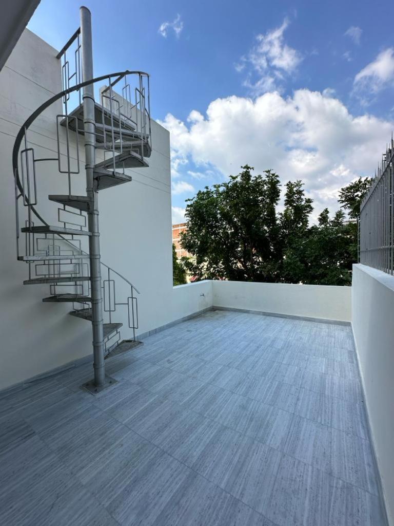 Lavish Living Βίλα Βαρανάσι Εξωτερικό φωτογραφία